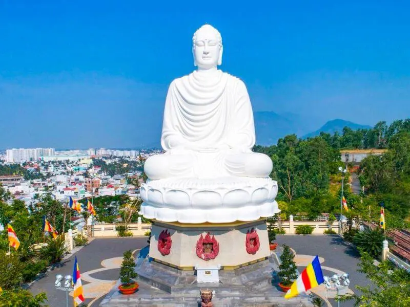 Tour Vịnh Vân Phong Giá Rẻ Trọn Gói Thiên Nhiên Hùng Vĩ